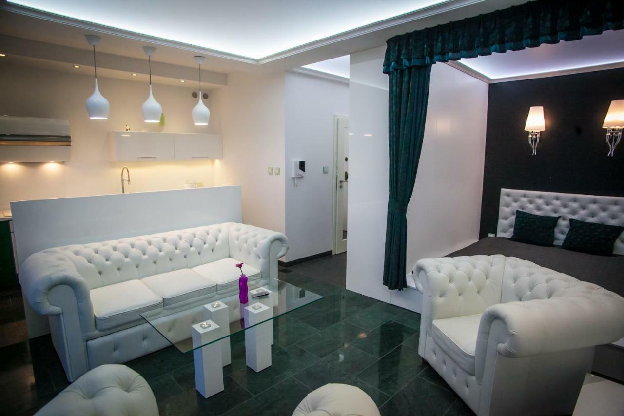 Royal Apartment In City Centre Suwałki エクステリア 写真